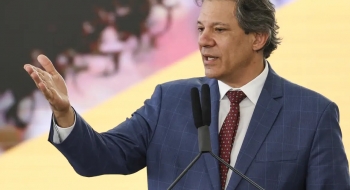 Governo adiará um dos projetos da regulamentação da reforma tributária